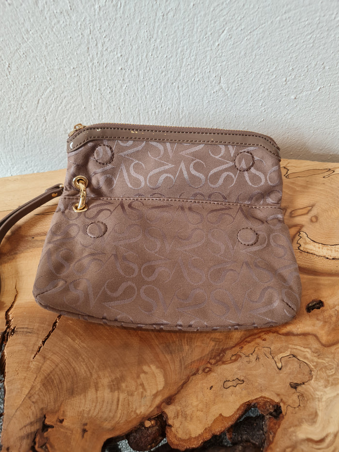 Simply Vera Wang Taupe Wristlet