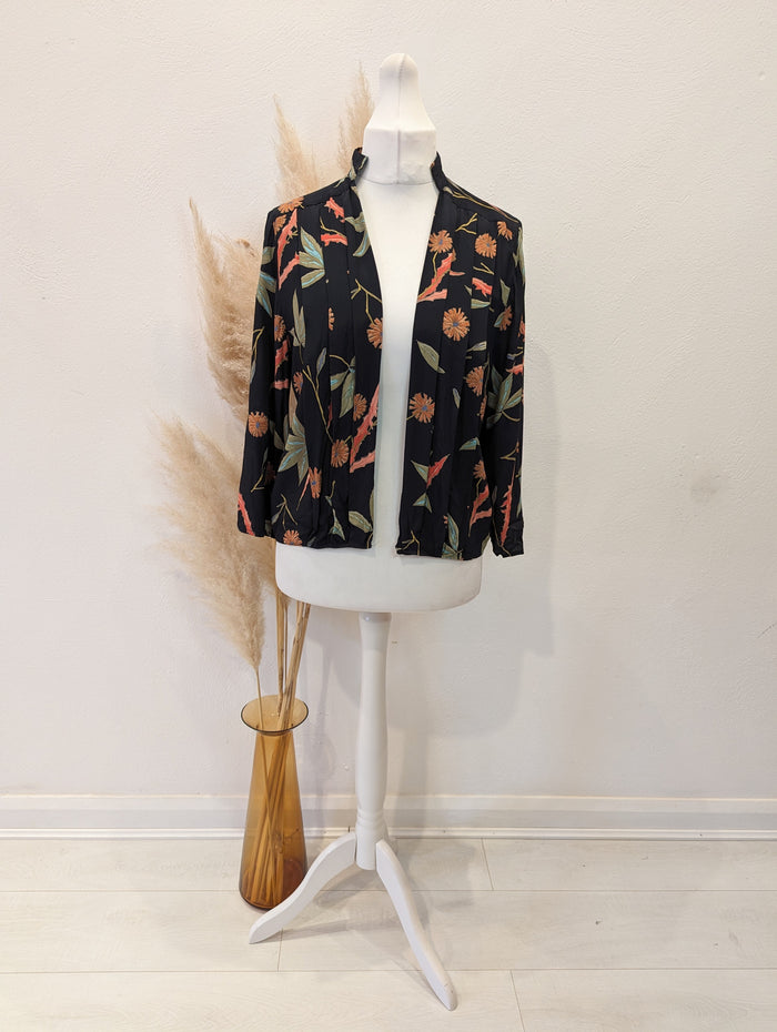 Sixth Sense Open Shirt 12/14