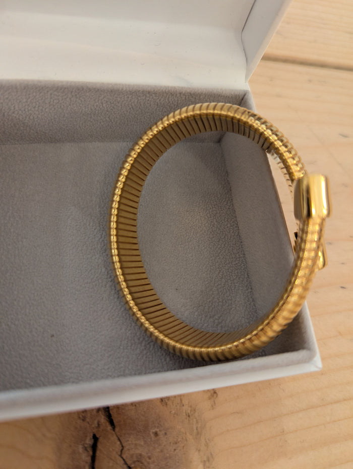 Soru Gold Plated Cuff
