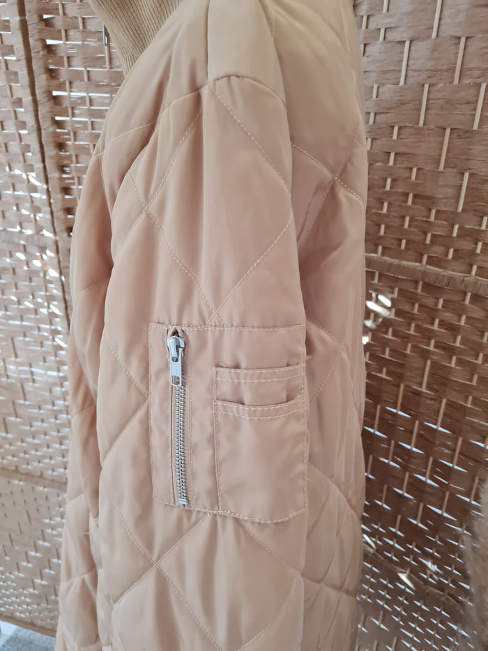 Soyaconcept tan quilted coat M