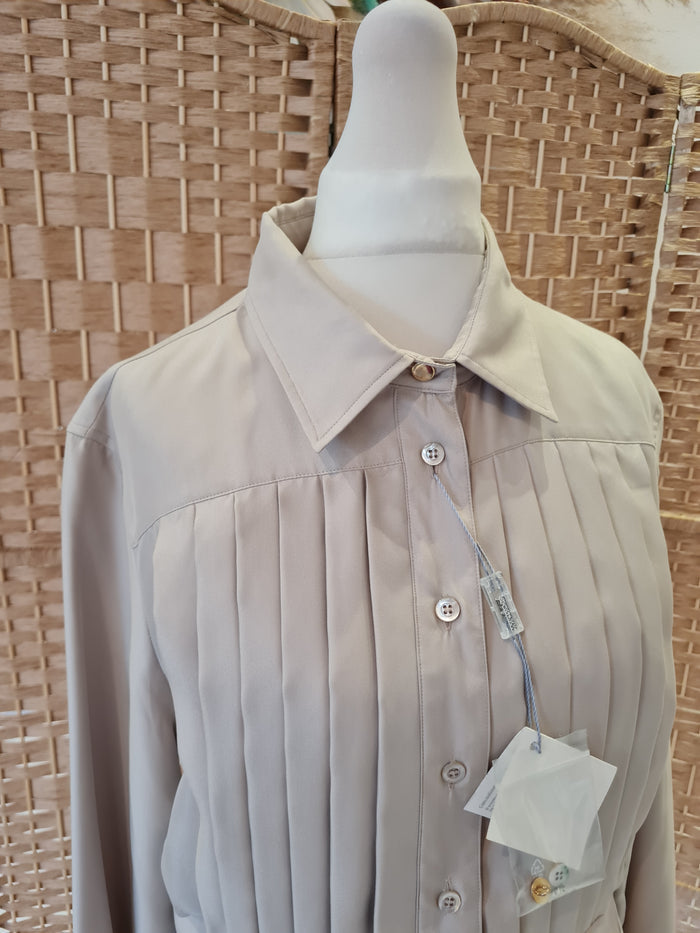 Sportsmax Champagne Pleat Front Blouse NWT Size 12