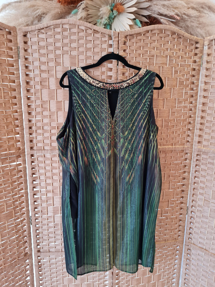 Star Julien Macdonald green/gold tunic 16