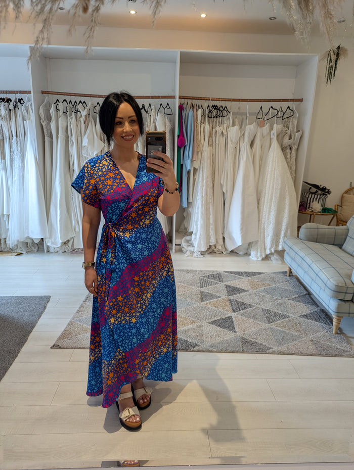 Star Wrap Dress M