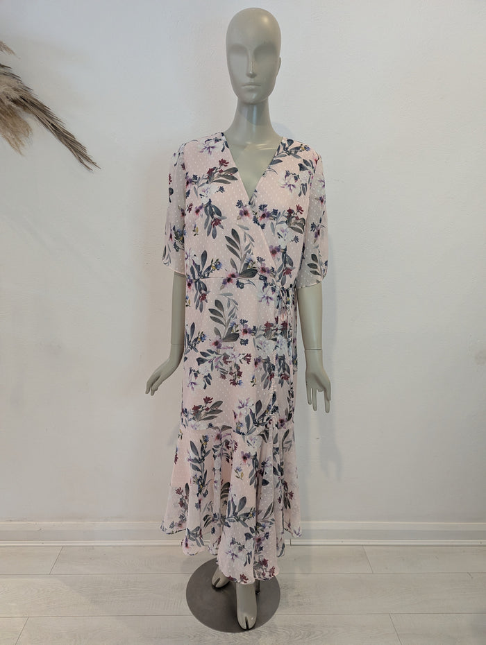 Studio 8/  Phase Eight floral dress 18
