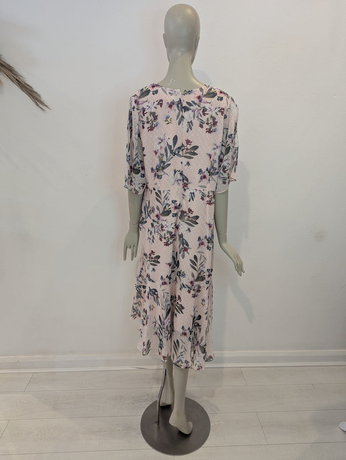 Studio 8/  Phase Eight floral dress 18