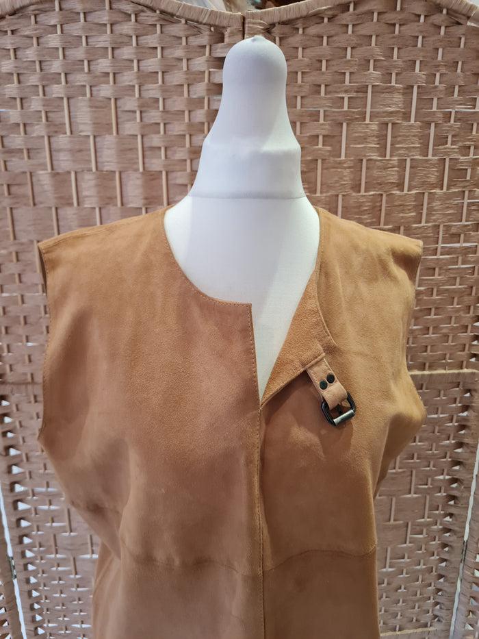 Surface to Air Tan Suede Vest M