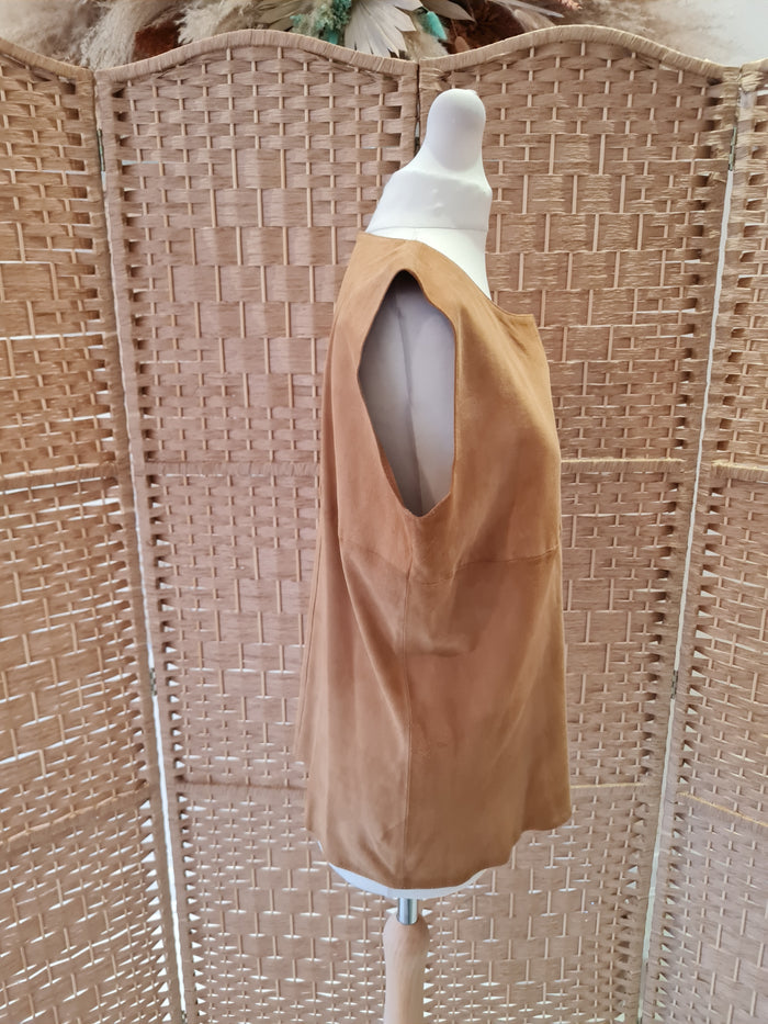 Surface to Air Tan Suede Vest M