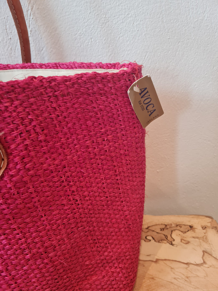 Terre Rouge Cerise tote bag