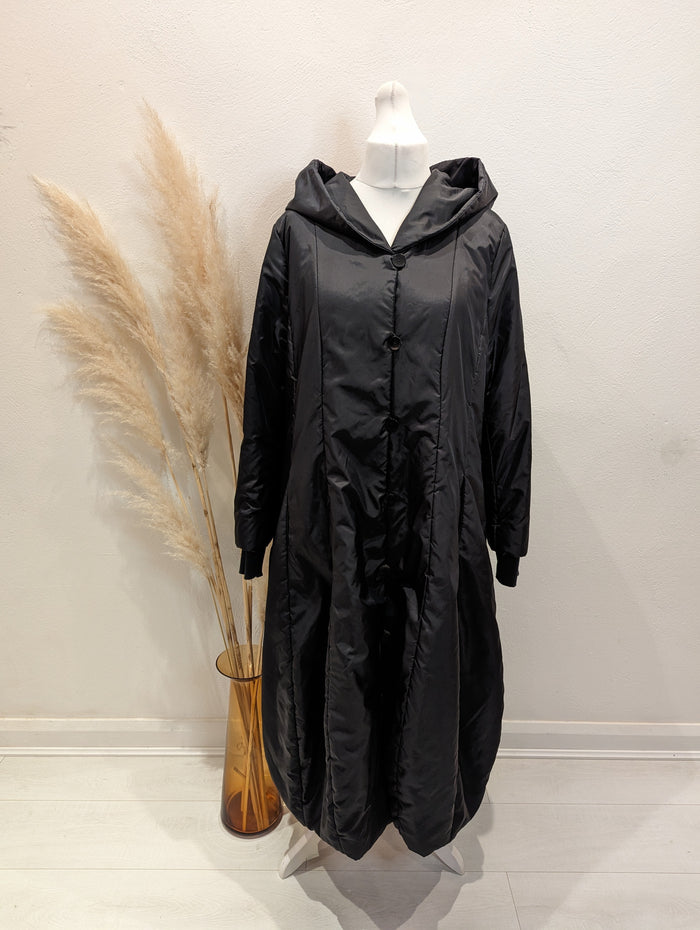 TOMO black quilted coat L