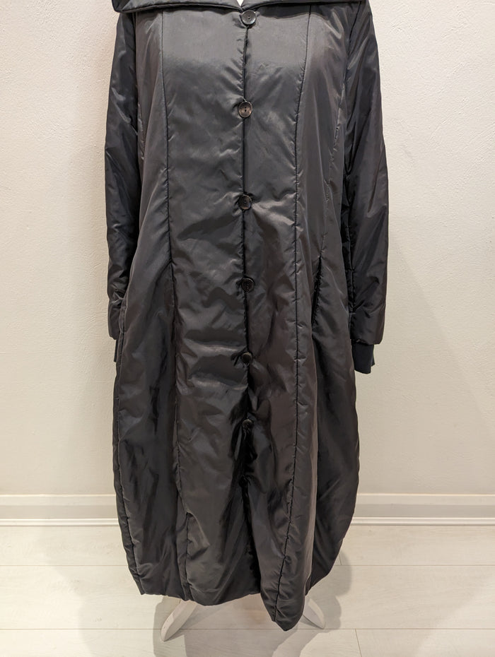 TOMO black quilted coat L
