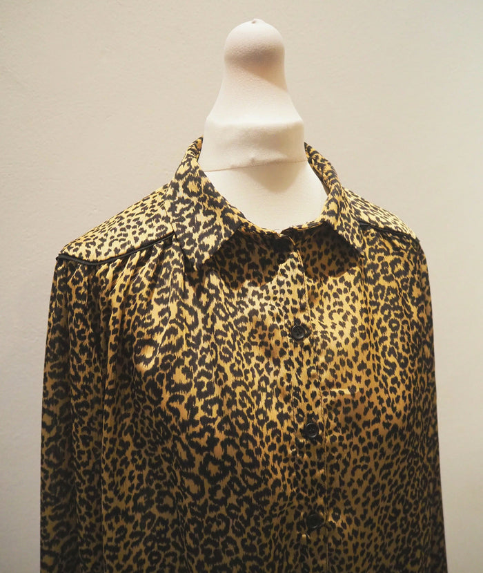 Topshop Animal Print Blouse 6