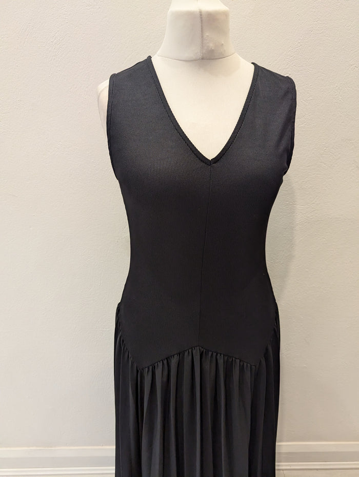 Topshop Black Sleeveless Maxi 14 NWT
