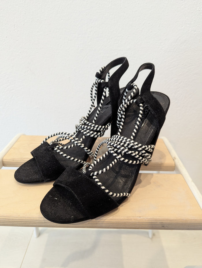 Topshop Lace up sandle 7