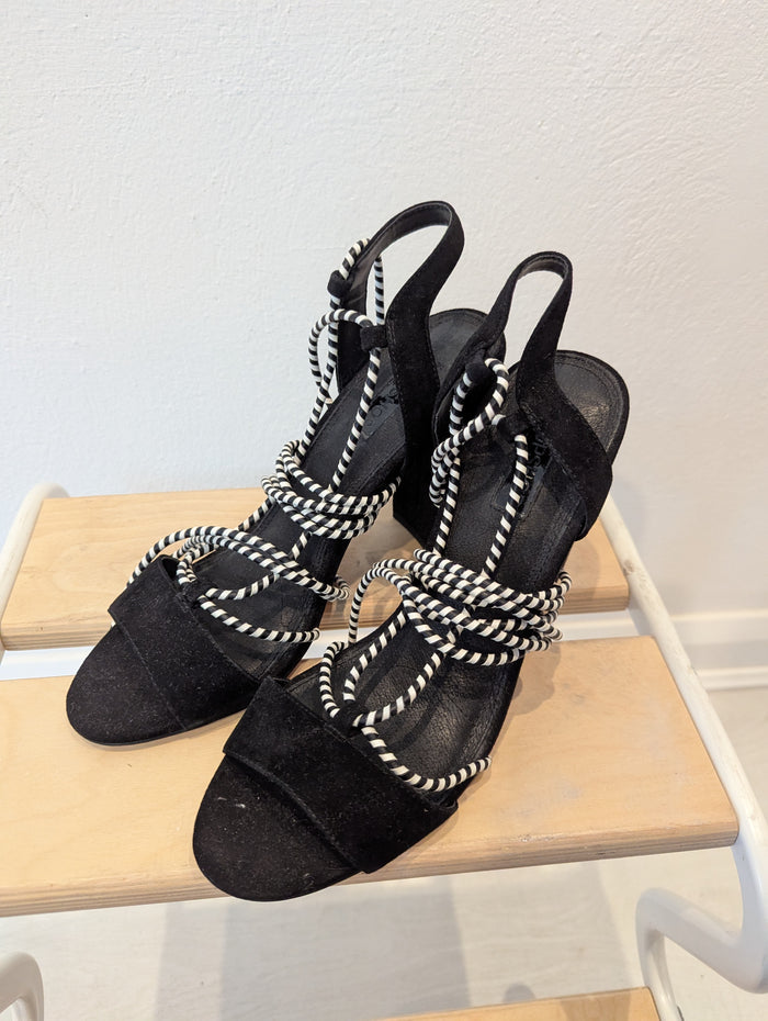 Topshop Lace up sandle 7
