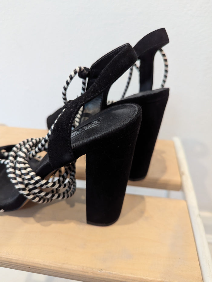 Topshop Lace up sandle 7