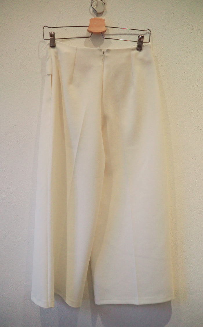 Topshop white Cullottes 10
