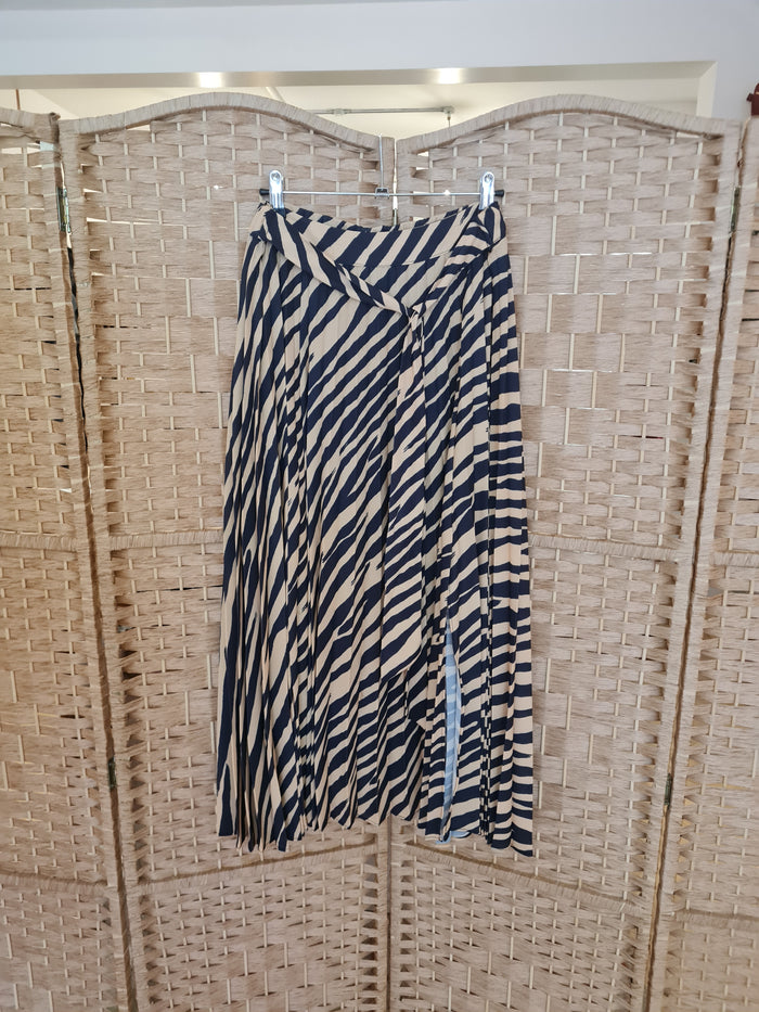 Topshop Zebra Pleated Skirt 10