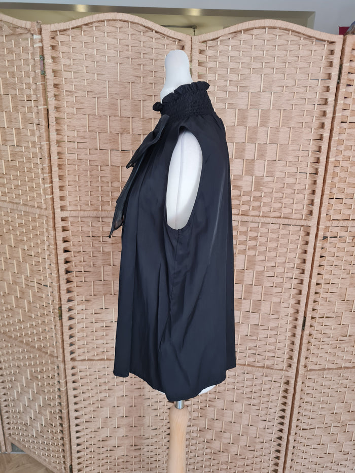 Traffic People Black Bow top S