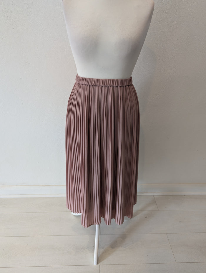 Uniqlo Blush Pleated Skirt L