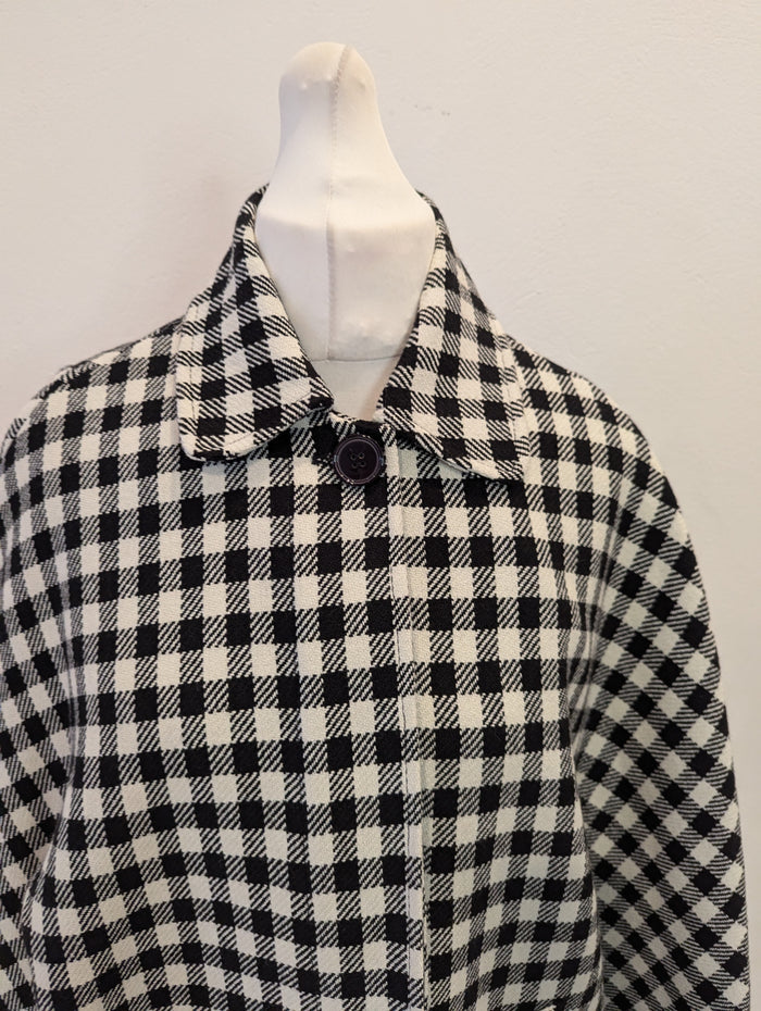 United Benetton Check Coat 14