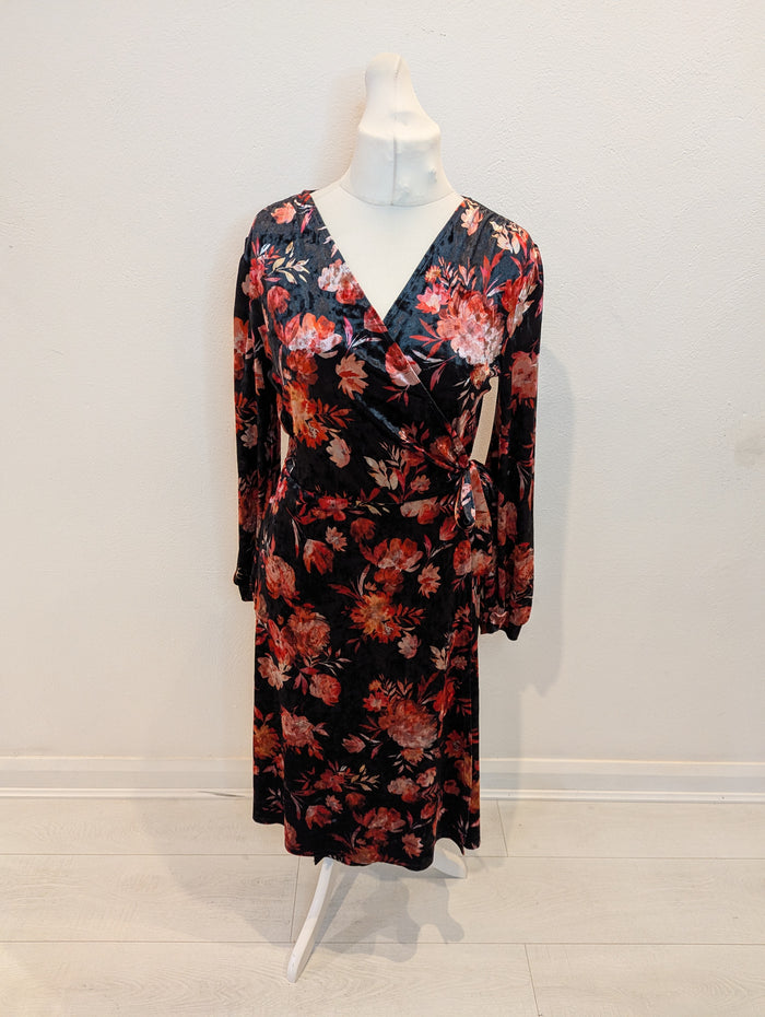 Very Floral Velvet Dress 12