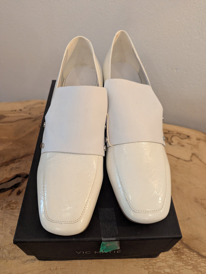 Vic Matie White patent Loafers 6.5