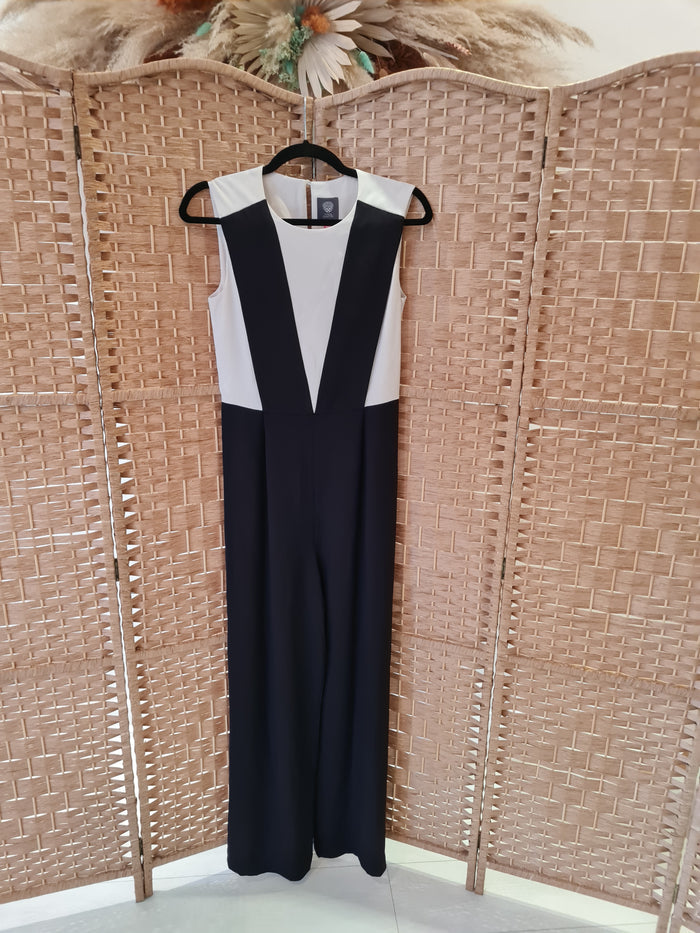 Vince Camuto black/white jumpsuit S