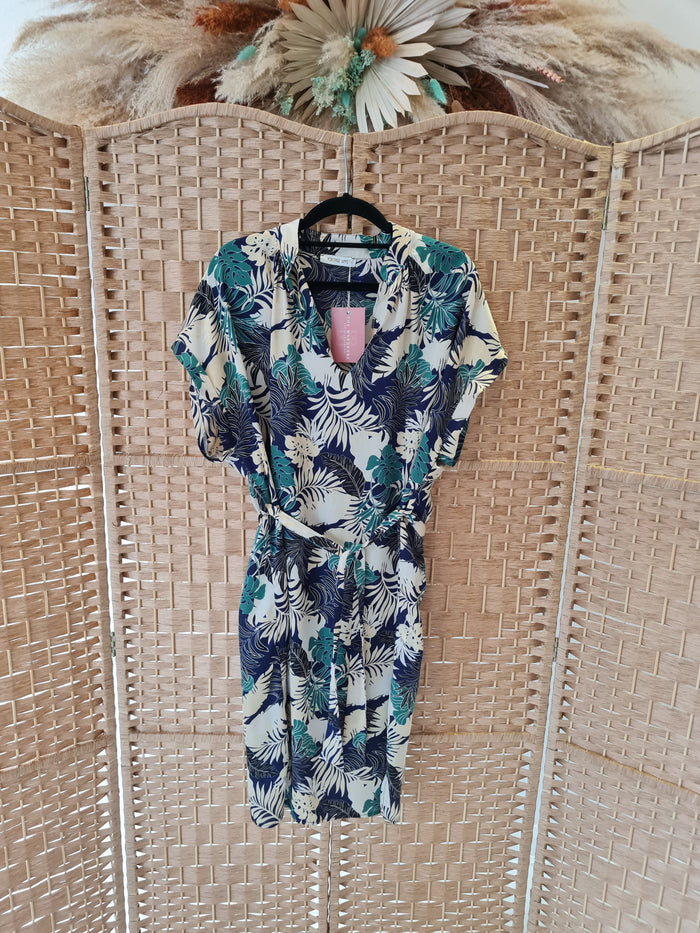 Vintage Love Leaf Print Tunic Size Medium