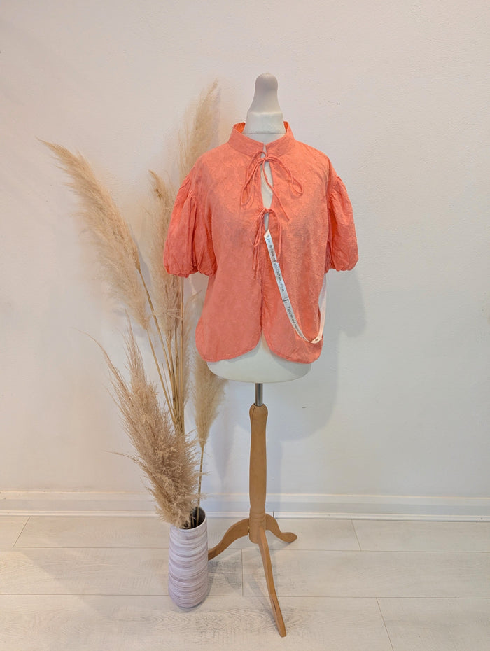 Vita Grace Coral Top M NWT