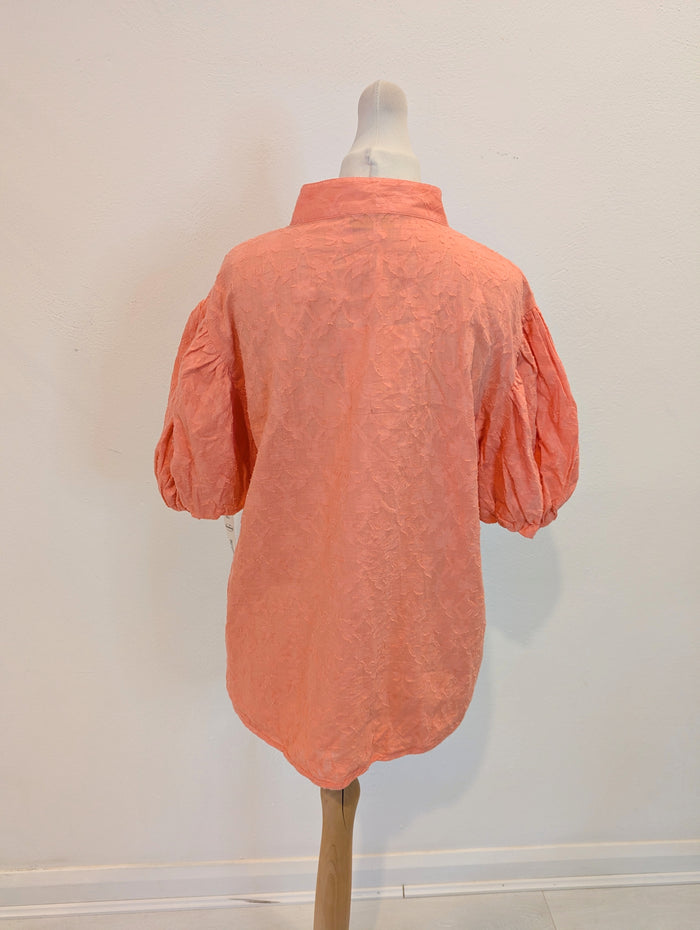 Vita Grace Coral Top M NWT