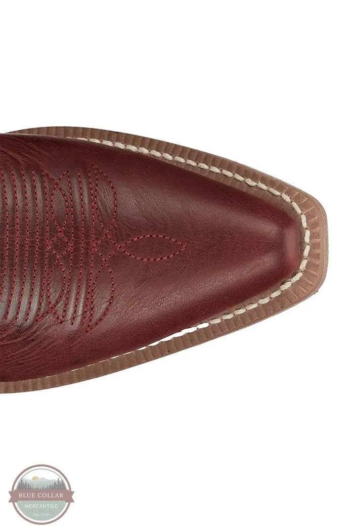 Justin VN4420 Isabella 7" Bootie in Ruby view of toe detail