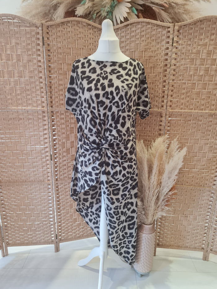 Vonda XL Animal Print long back tunic