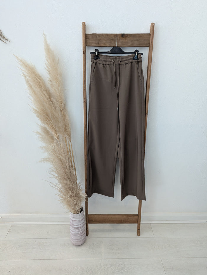 Vs Miss Taupe Trouser S NWT