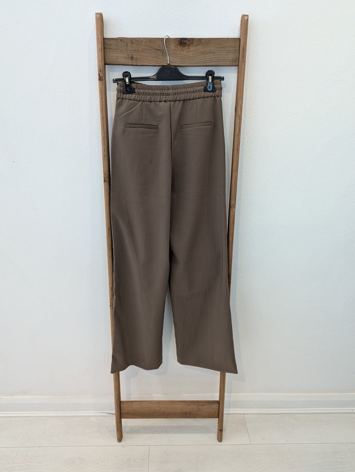 Vs Miss Taupe Trouser S NWT
