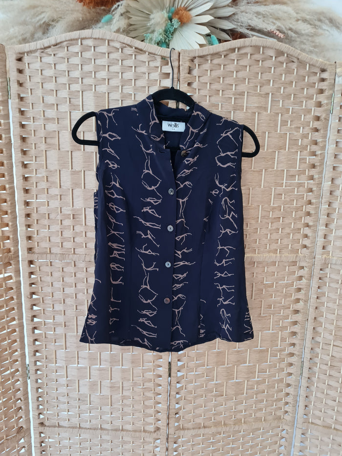 Wallis Navy Sleeveless Shirt 14