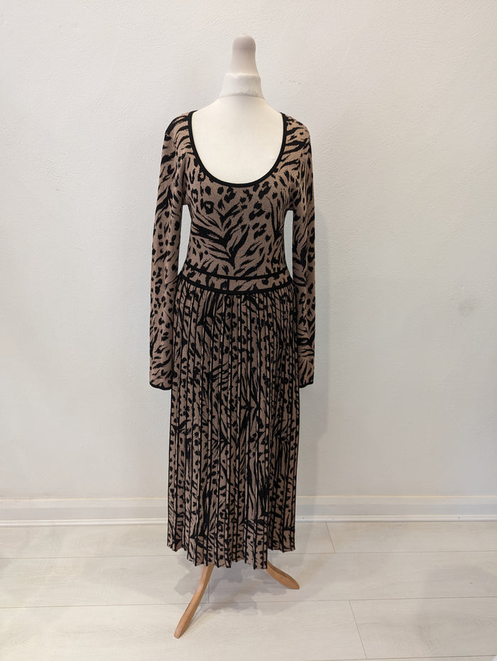 Warehouse Animal Pleated Dress 10