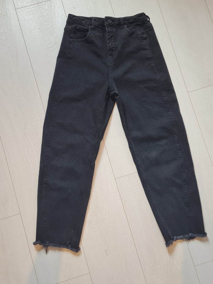 Whistles Black cropped Jeans 29