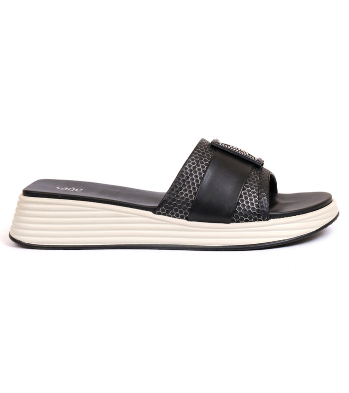 Women Slippers 840685