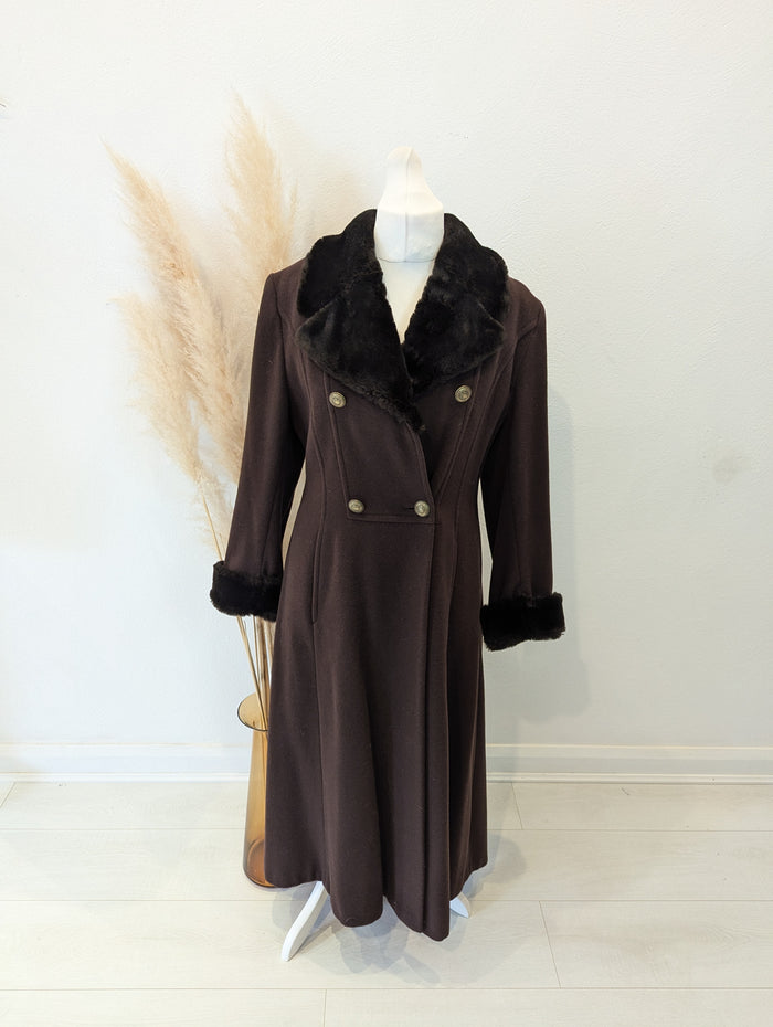 Wool & Cashmere Brown Coat 12