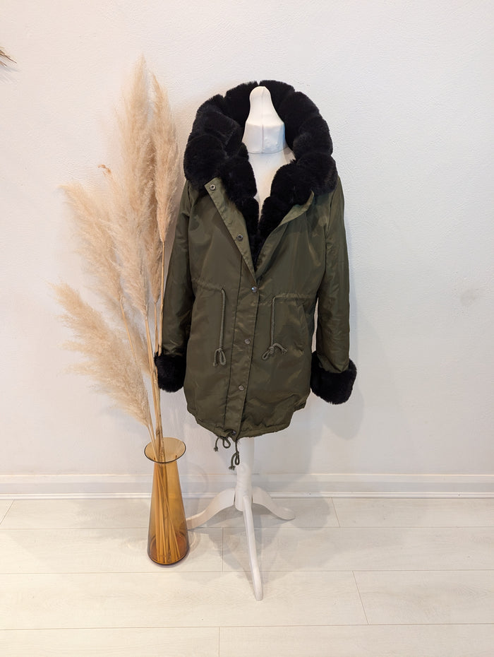 www.roiii.net Khaki Parka L