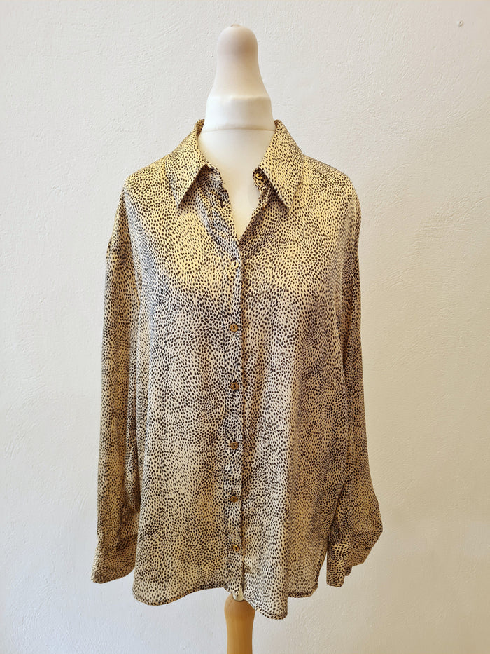Zara Animal Print blouse M