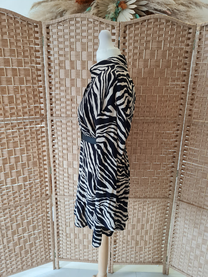 Zara Animal print Dress XS NWT £45.99