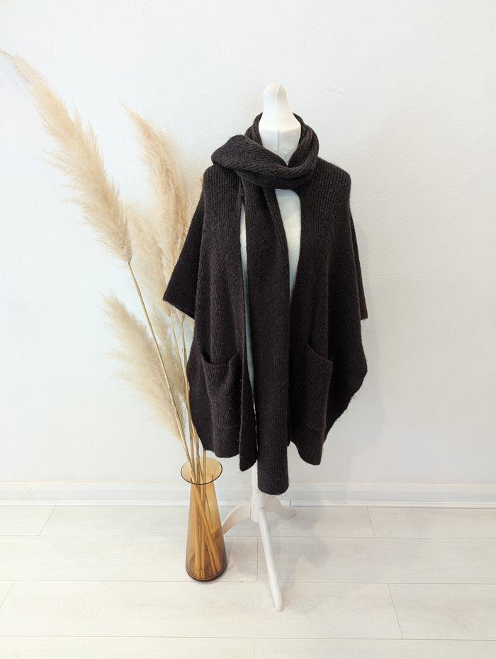 Zara Brown Cape S
