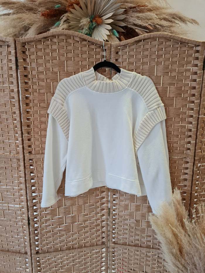 Zara cream jumper M
