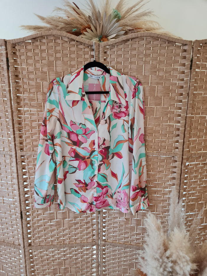 Zara floral blouse M