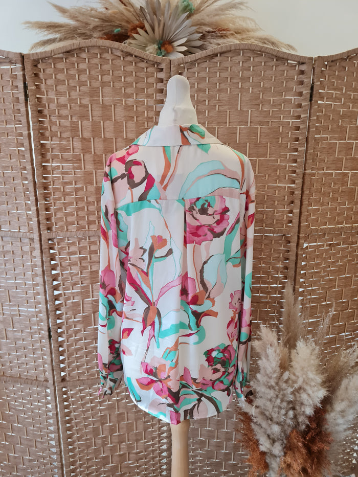 Zara floral blouse M