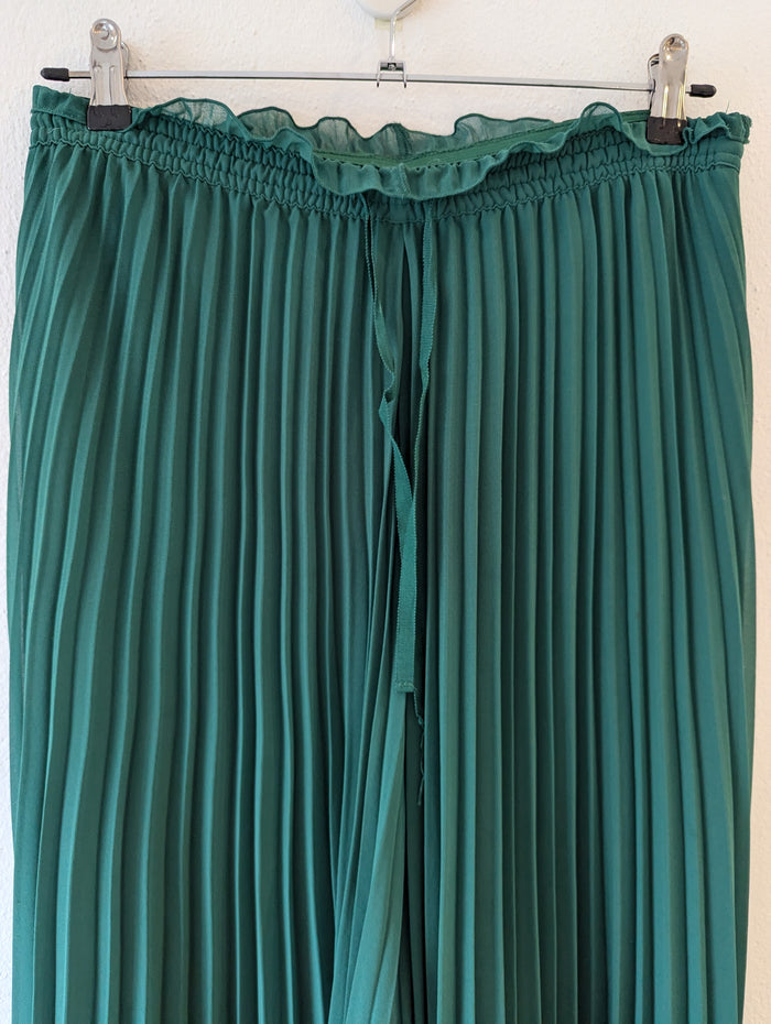 Zara Green Pleated Culottes M