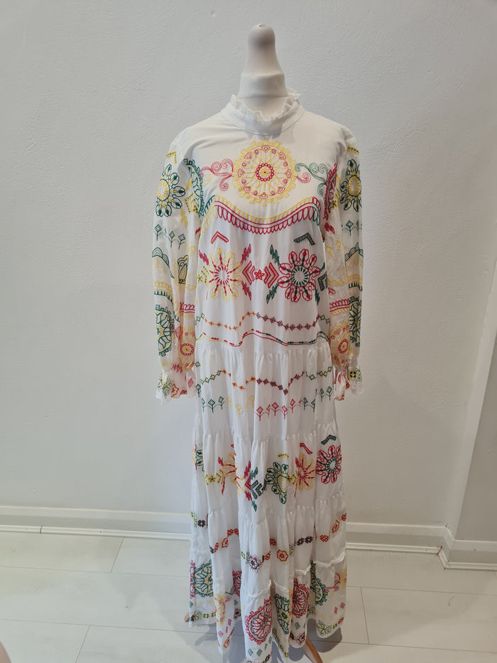 Zara White Multi Embroidery Maxi Size XS New (RRP £79.99)